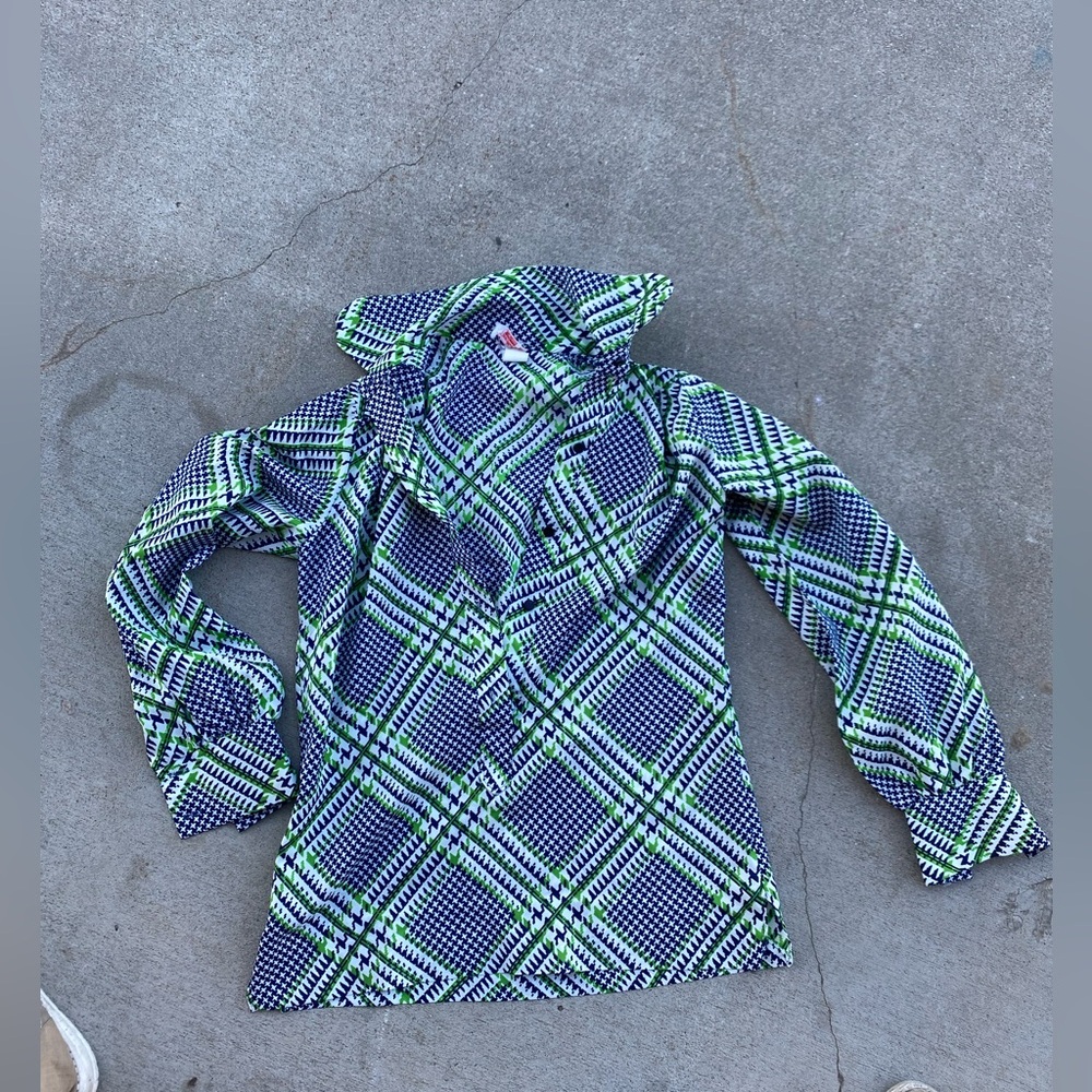 Laura Mae Lifeless Pattern Blouse